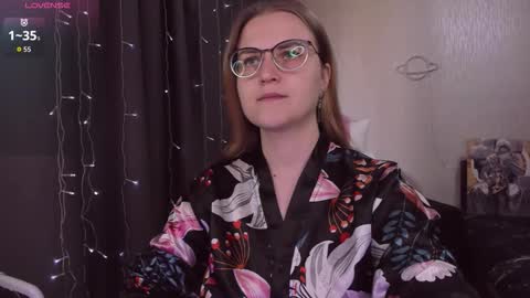 Eva online show from 09/12/25, 10:37