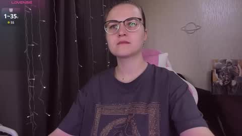 Eva online show from 09/21/25, 10:50