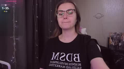 Eva online show from 10/14/25, 10:16