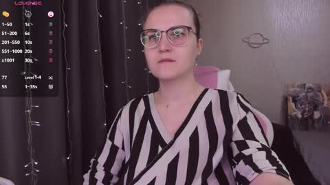 Eva online show from 11/06/25, 10:05