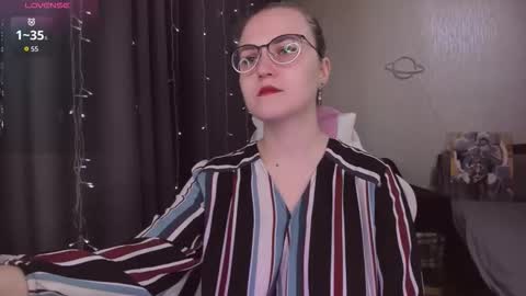 Eva online show from 11/21/25, 10:36