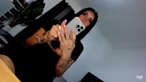 Snapshot of eva_penelope chatting on 03/02/26, 02:14 EVA online show from 03/02/26, 02:14