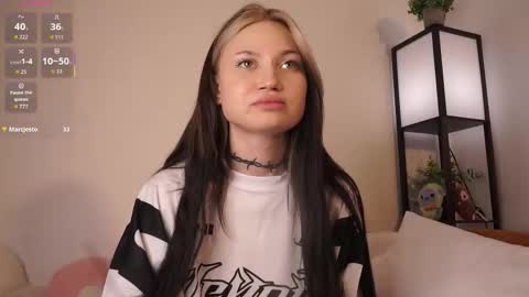 Eva online show from 09/18/25, 04:20