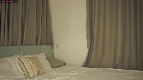 Eva online show from 10/13/25, 03:34