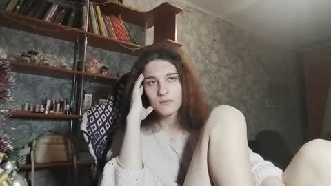 Snapshot of eva_princess__ chatting on 01/10/26, 03:47 Eva The Princess online show from 01/10/26, 03:47