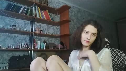 Snapshot of eva_princess__ chatting on 02/04/26, 08:31 Eva The Princess online show from 02/04/26, 08:31