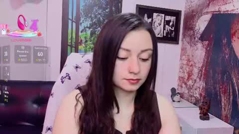 Snapshot of eva_rosell chatting on 06/18/26, 03:27 Eva online show from 06/18/26, 03:27
