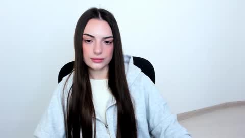 Eva online show from 02/01/25, 04:11