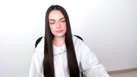 Eva online show from 02/21/25, 01:33