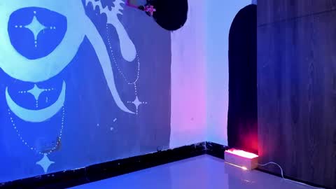 Snapshot of eva_sanderslee chatting on 12/07/24, 06:32 Eva online show from 12/07/24, 06:32