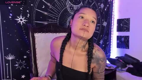 Snapshot of eva_sanderslee chatting on 10/09/25, 09:18 Eva online show from 10/09/25, 09:18