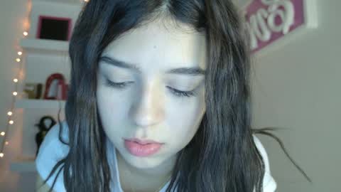 Eva Sin online show from 04/10/26, 11:31
