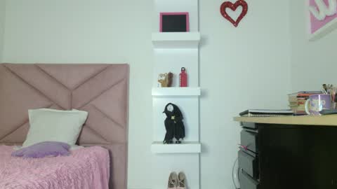 Eva Sin online show from 05/12/26, 11:24