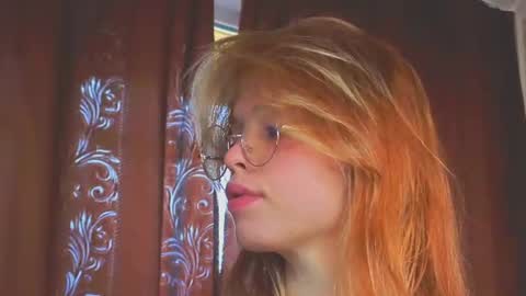 Snapshot of eva_sinn chatting on 06/23/26, 11:19 Hi there i am Eva and i wish create a nice community with you so join my Ticket Show for more pleasure online show from 06/23/26, 11:19