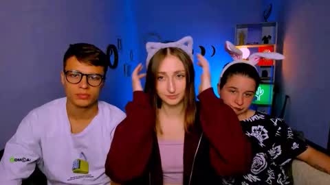 Eva online show from 09/15/25, 07:25