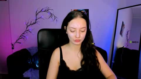 Eva online show from 11/07/25, 06:46