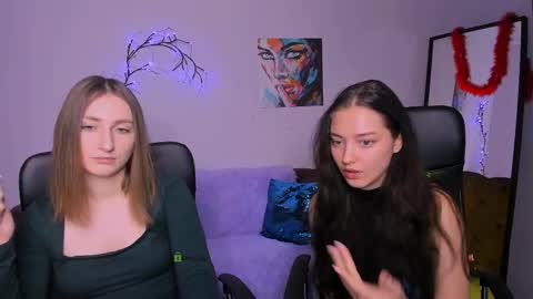 Eva online show from 11/18/25, 07:24