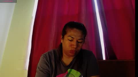 eva_vidal_ online show from 06/07/26, 04:11