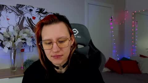 eva_vils online show from 01/16/25, 11:37