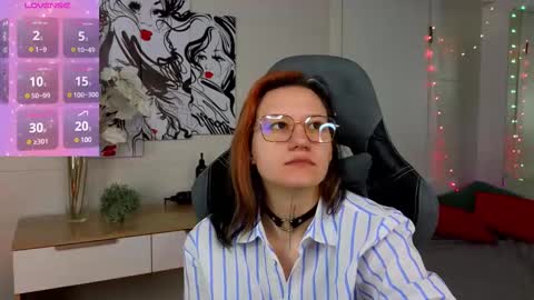 eva_vils online show from 01/18/25, 03:38