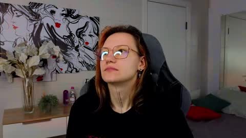 eva_vils online show from 01/29/25, 04:08