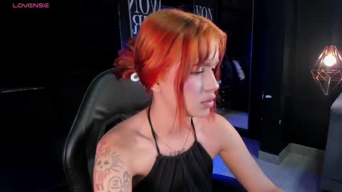 Snapshot of eva_viulet chatting on 05/15/26, 04:41 MISS EVY online show from 05/15/26, 04:41