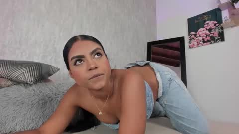 Snapshot of eva_zc chatting on 11/21/25, 01:54 Eva online show from 11/21/25, 01:54