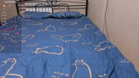 Eva online show from 12/21/25, 01:18