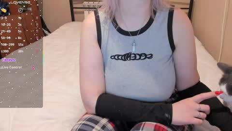 Eva online show from 05/16/26, 10:01