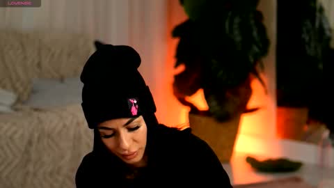 Snapshot of evaamanti chatting on 01/11/26, 04:39 Eva online show from 01/11/26, 04:39