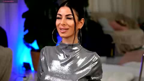 Snapshot of evaamanti chatting on 01/17/26, 04:28 Eva online show from 01/17/26, 04:28