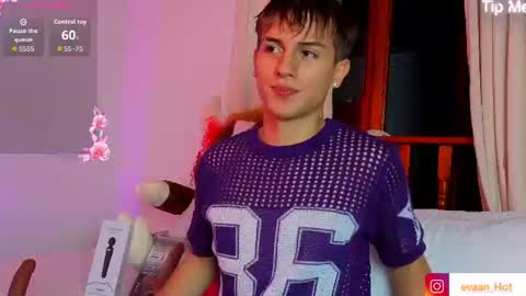 Snapshot of evaan_hot chatting on 07/05/26, 03:02 EVAN online show from 07/05/26, 03:02