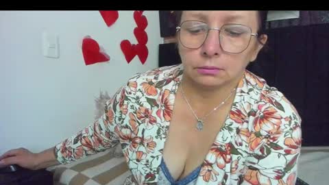 Snapshot of evaaross chatting on 03/04/25, 09:11 Eva online show from 03/04/25, 09:11