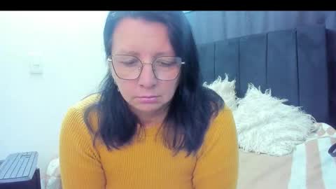 Snapshot of evaaross chatting on 02/02/26, 12:04 Eva online show from 02/02/26, 12:04