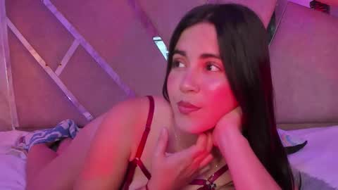 EvaBloom online show from 11/21/25, 10:08