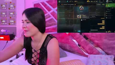 Snapshot of evabloom_ chatting on 01/15/26, 10:35 EvaBloom online show from 01/15/26, 10:35