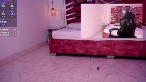 Snapshot of evabloom_ chatting on 05/15/26, 11:12 EvaBloom online show from 05/15/26, 11:12