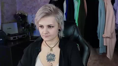 Eva Brownie online show from 01/31/25, 09:27