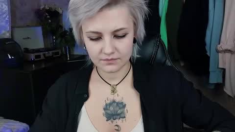 Eva Brownie online show from 01/31/25, 03:33