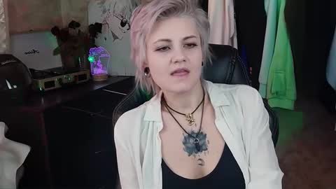 Eva Brownie online show from 02/04/25, 11:38