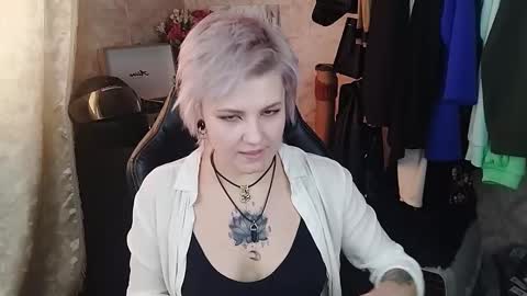 Eva Brownie online show from 02/18/25, 11:33