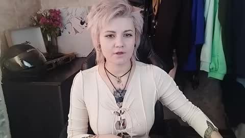 Eva Brownie online show from 02/21/25, 09:24