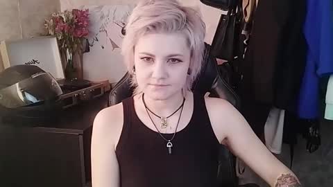 Eva Brownie online show from 02/24/25, 08:49