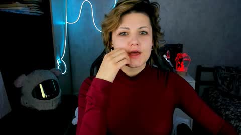 Eva Brownie online show from 12/15/25, 04:33