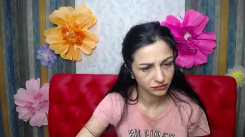 Snapshot of evaclarkk chatting on 05/06/26, 05:25 EvaClarkk online show from 05/06/26, 05:25