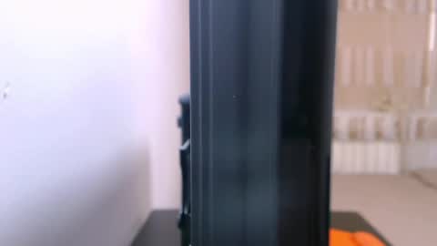 Snapshot of evadesireone chatting on 04/20/26, 09:34 EvadesireONE online show from 04/20/26, 09:34