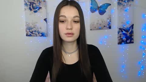 Snapshot of evaeldis chatting on 03/06/26, 02:02 Eva online show from 03/06/26, 02:02