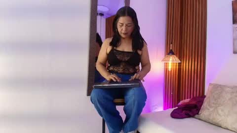 EVA GODDESS  online show from 04/18/26, 04:22