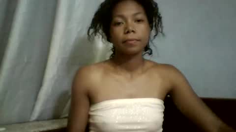 Snapshot of evahaldy chatting on 02/01/26, 04:49 evahaldy online show from 02/01/26, 04:49