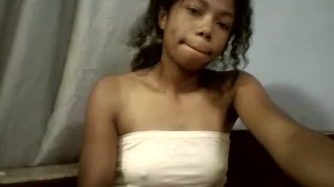 Snapshot of evahaldy chatting on 02/03/26, 06:40 evahaldy online show from 02/03/26, 06:40